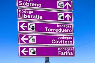 La Ruta del Vino estrena nuevas señalizaciones para potenciar su imagen turística