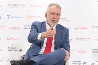 Ángel Víctor Torres. EP.