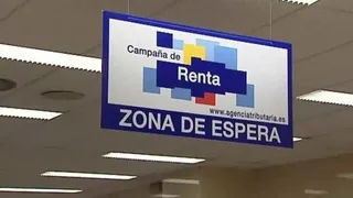 Zona de espera de una oficina de Hacienda. ARCHIVO