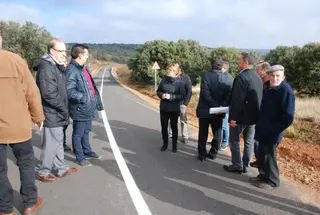 Inaugurada la carretera de Villaferrueña a Coomonte cuya obra ha supuesto una inversión de 417.113 €