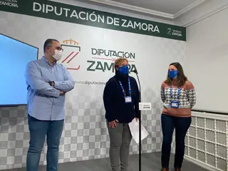 Un instante de la rueda de prensa
