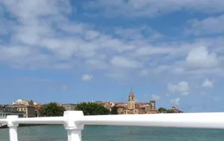 Diecisiete escolares del colegio de Villanueva del Campo, reconocidos como 'miniembajadores' de Gijón