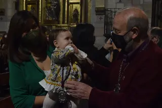 Rito de entrada de nuevos hermanos de Jesús Nazareno