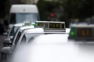 Taxi