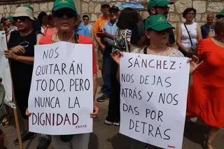 Manifestación contra la périda de servicios de AVE (88)