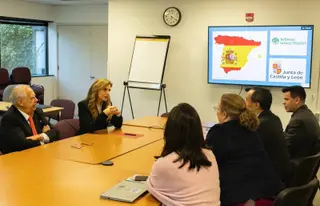 La viceconsejera de Acción Cultural y comisionada para la Lengua Española, Mar Sancho, participa estos días en una acción promocional en EE. UU