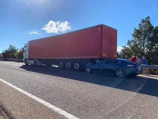 Zamora accidente camion a52 (2)
