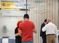 Varias personas en una oficina de empleo. Prestaciones Marta Fernández Jara Europa Press Archivo