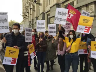 Jóvenes CyL, Soria ¡YA! y Burgos Pide Paso se concentran en Madrid para exigir un plan específico para Soria, Zamora, Ávila y Palencia