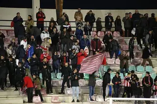 Un grupo de seguidores del Zamora pretende impulsar la diferenciación entre socio y abonado