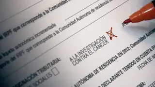 Piden una casilla en la declaración de la renta para luchar contra el cáncer