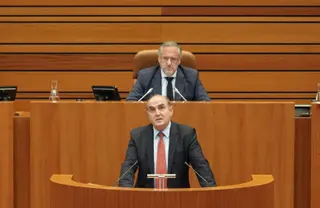 Rubén Cacho ICAL. El Procurador del Común, Tomás Quintana, presenta su informe anual en el Pleno de las Cortes