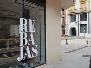 Las rebajas de verano en el pequeño comercio de Zamora
