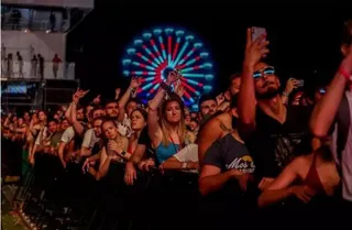 Archivo. Varias personas en un festival, EP