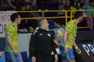 Diego Soto en el Balonmano Zamora - Caserío de Ciudad Real. Foto de archivo.