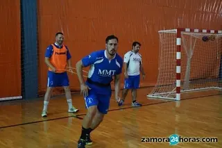 García Valiente empieza a exigir a sus jugadores tras las vacaciones