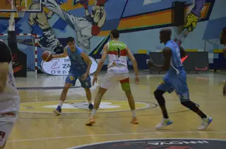 CB Zamora Zornotza (15)