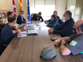 DELEGADA CON ALCALDES AFECTADOS POR INCENDIO DE LOBER