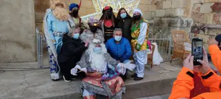 Los Reyes Magos reciben las cartas en VIllaralbo