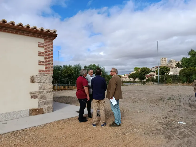 La Catedrasl desde el Centro de Interpretación del Paisaje cultural y del Duero.