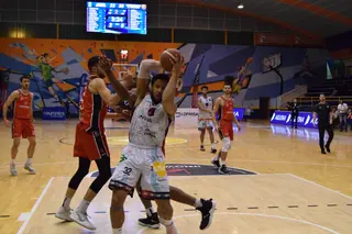 CB Zamora Enamora - Basket Navarra