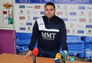García Valiente: “Torrelavega es el primer rival de un mes clave”