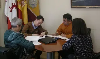 El Ayuntamiento de Benavente firma un nuevo convenio con la Asociación de Alzheimer