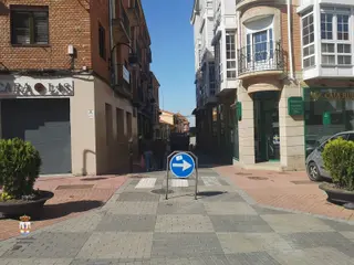 Benavente corta al tráfico dos calles por obras