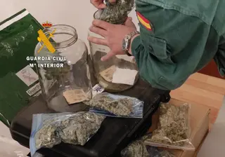 Un joven de 23 años sorprendido en la A-11 a su paso por Zamora con gran cantidad de marihuana