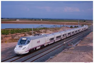 Un tren de Renfe. RENFE Archivo