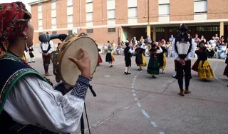 La tradición vence al calor
