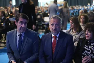 Carlos Pollán en el acto celebrado en IFEZA junto a Suárez Quiñones