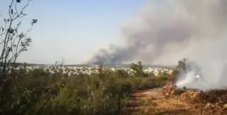 Imagen del incendio en estos momentos. ATBRIF