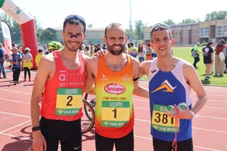 De izquierda a derecha, Mourad Mounim, Artur Bossy y Raúl Álvarez, podio de la Media Maratón Ciudad de Zamora | Alejandro Sardón