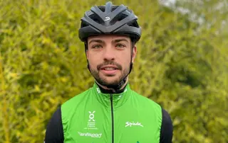 Alvaro Lobato con su nuevo equipo