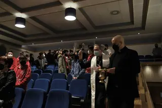 El Seminario culmina cuatro años de obras con la bendición del nuevo teatro por el obispo de Zamora
