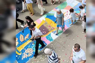 Alfombra de sal y pan en Manganeses de la Polv. para celebrar el Corpus