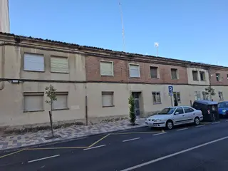 Viviendas municipales en la Avenida Galicia.