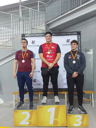 El Vino Toro Caja Rural consigue seis medallas en los campeonatos autonómicos de pista cubierta.