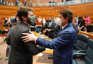 Alfonso Fernández Mañueco y Juan García Gallardo