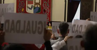 Un instante del Pleno | María Lorenzo