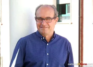 José María García de Acilu: “La estructura colegial de los arquitectos sigue en los tiempos del manguito y del tampón”