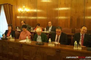 El PSOE acusa a Bermúdez de mentir para denegar la ayuda para la caldera del colegio