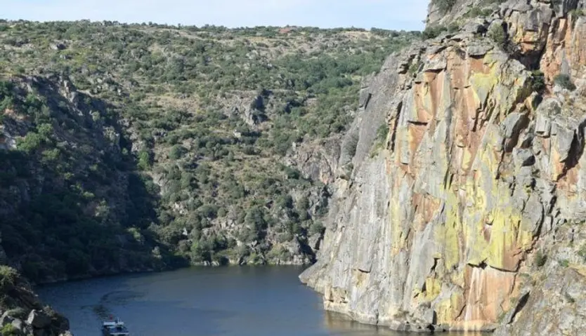Navegando por los cañones del Duero