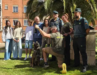 Acto de entrega en adopción de Aquiles 