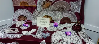 Una muestra de la exposición de la Asociación de Encajeras