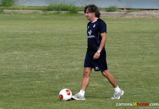 Roberto Aguirre: “La SD Logroñés es un equipo sólido atrás y con argumentos arriba”