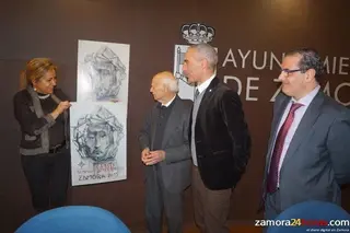 Venancio Blanco centra en el rostro de Cristo el cartel para anunciar la Pasión de 2015