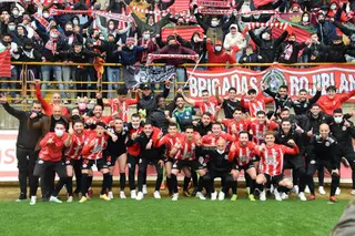 Del gol de Piña, a las lágrimas de Movilla y al éxtasis en la grada: Las imágenes de una celebración
