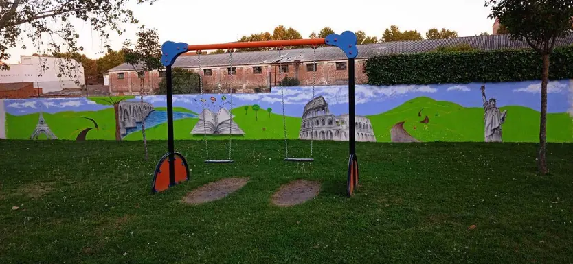 Nuevo mural en Virgen del Castillo